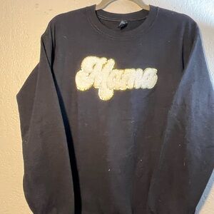 Gildan Black Crew Neck Mama Sweater with Graphic Design SZ S Maternity Cozy